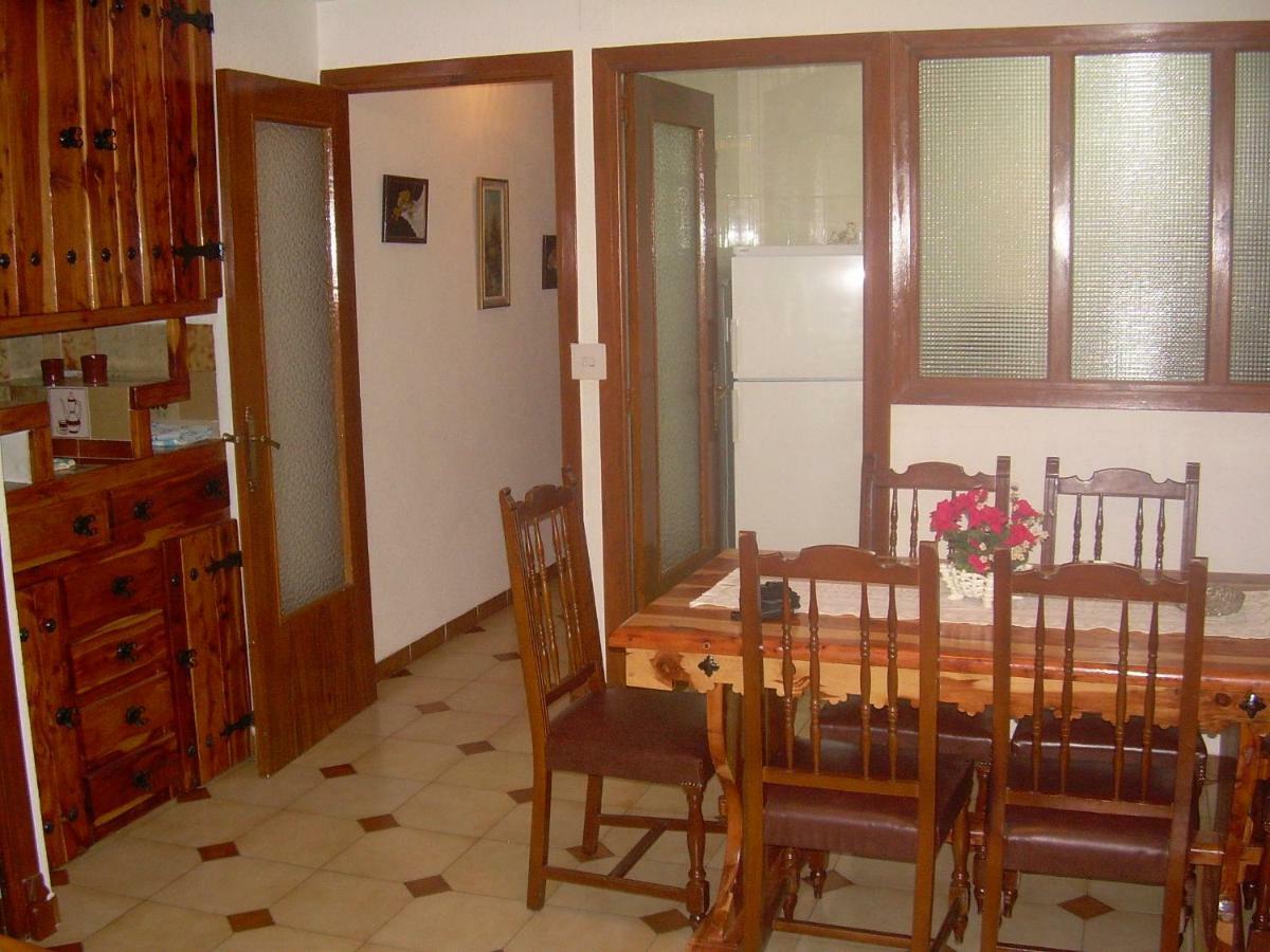 Casa Rosalia Apartman Bronchales Kültér fotó